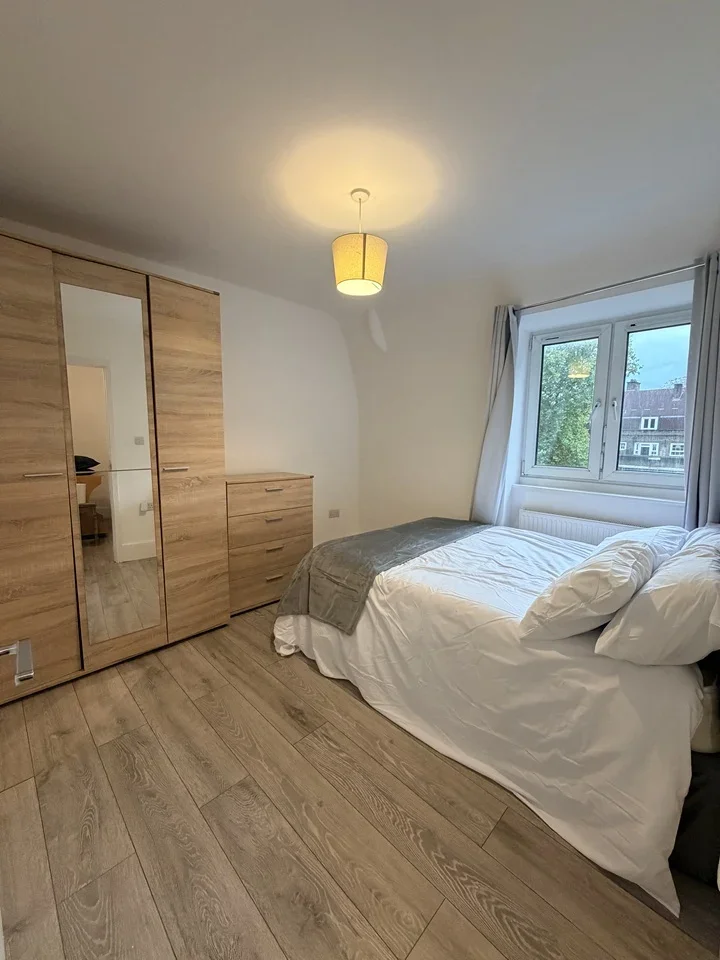Room Union Road in Greater London