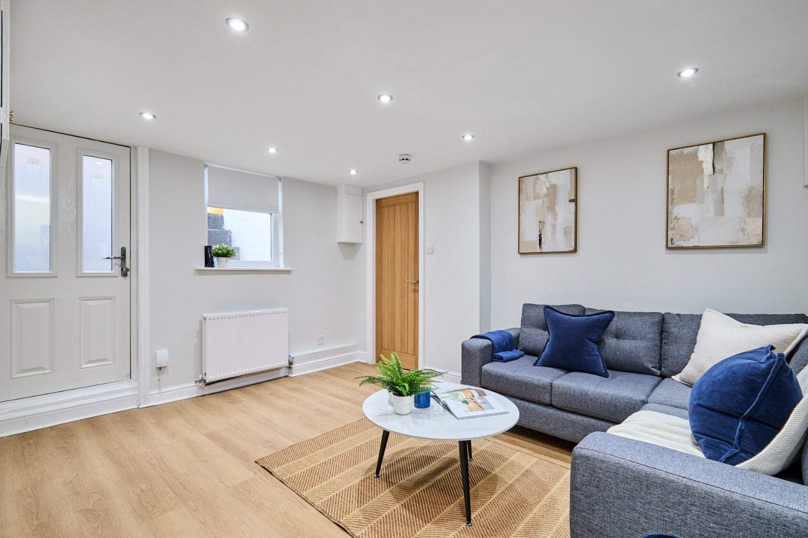Flat Lumley Avenue in Leeds