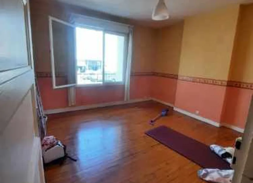 Flat Rue Armorique in Brest