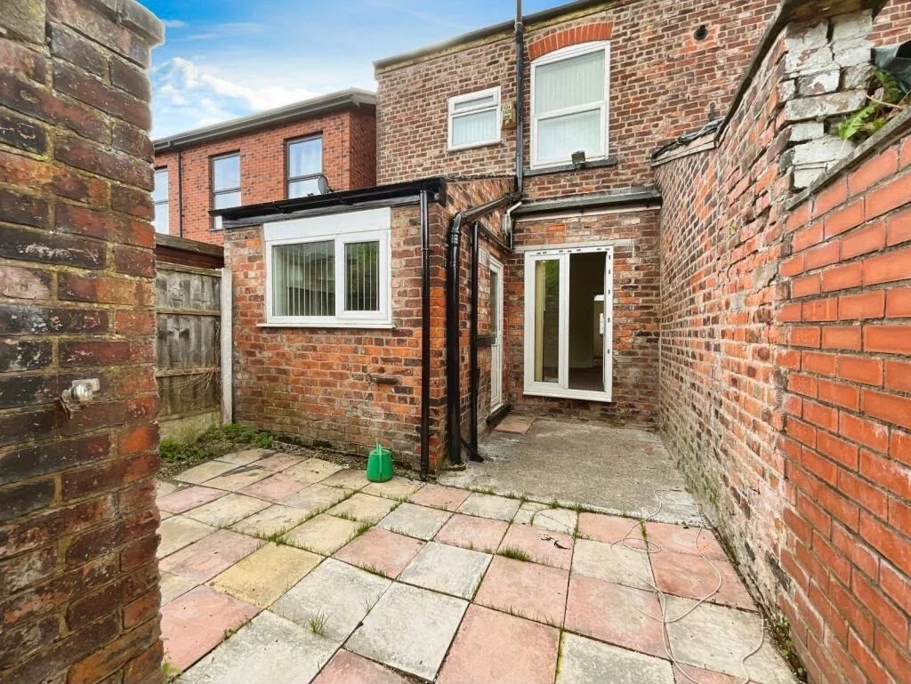 House Edge Lane in Tameside