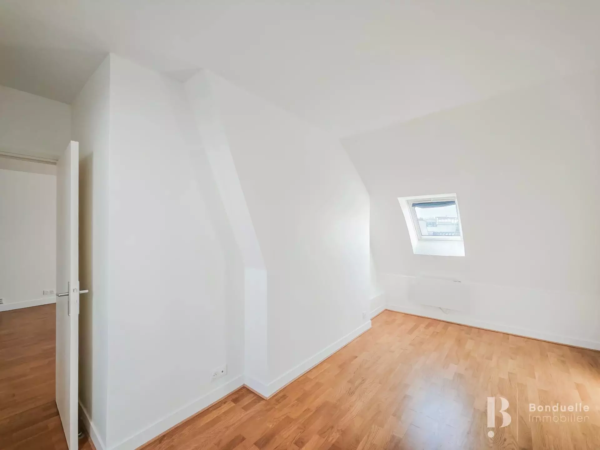Appartement Rue La Boétie à Paris