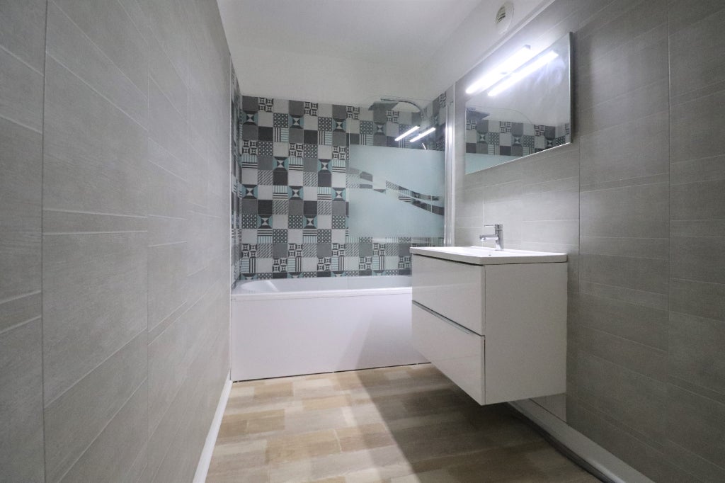 Appartement Square des Grisons à Rennes