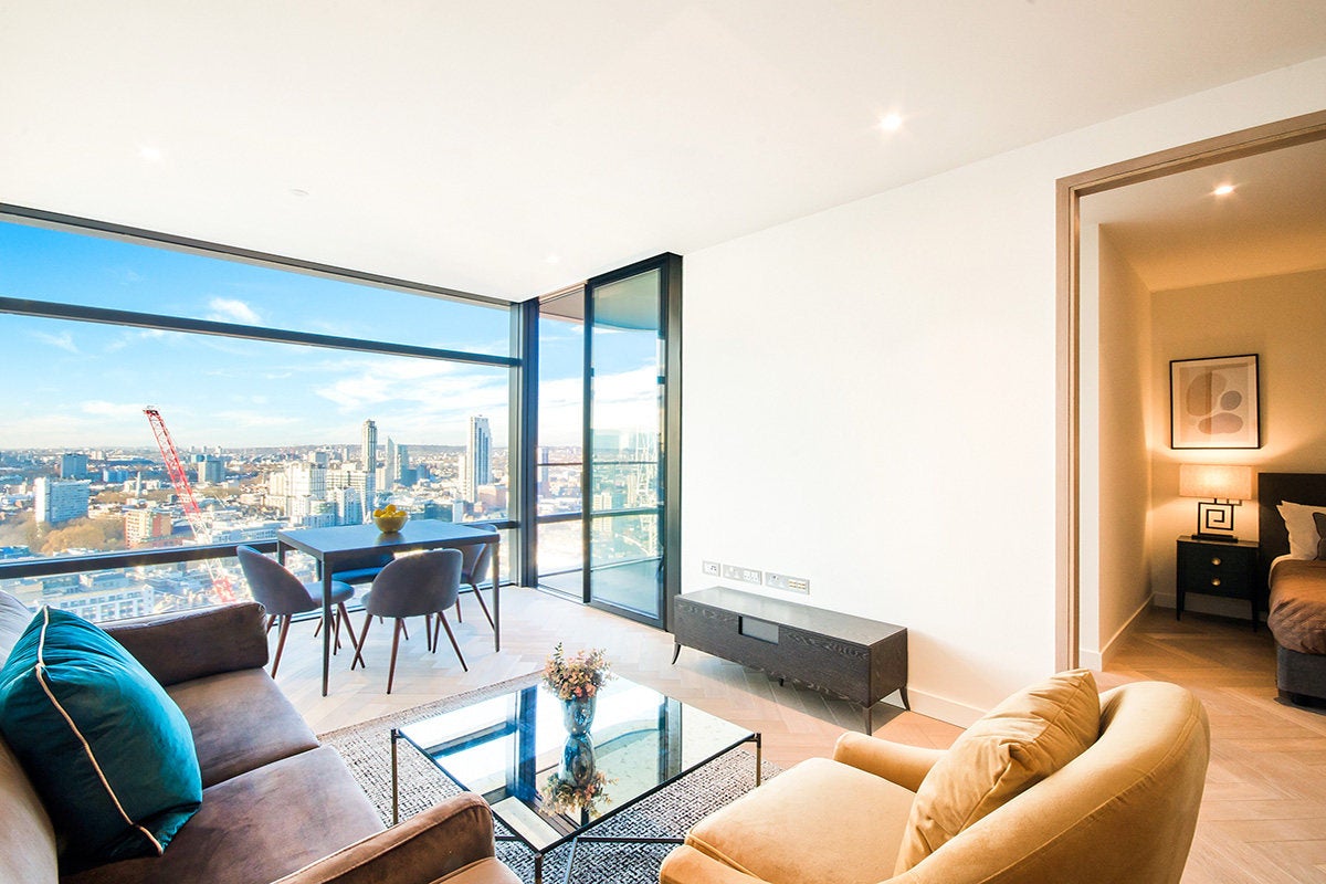 Flat Finsbury Circus in City of London