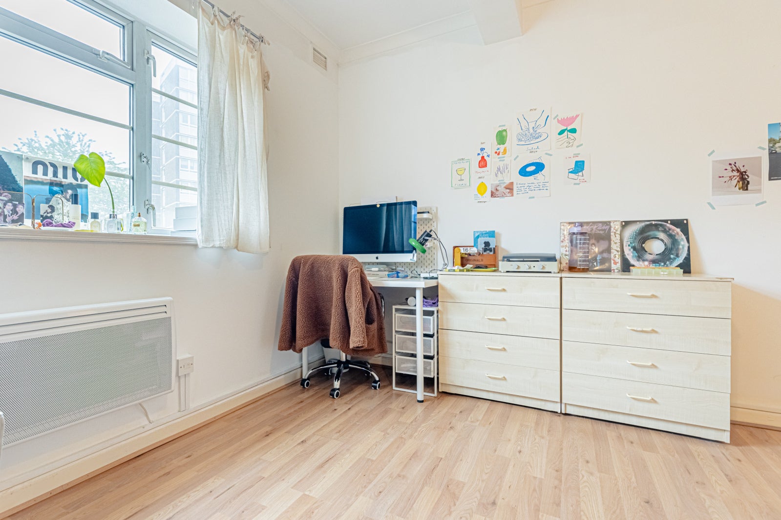 Flat Wimbourne Street in Greater London