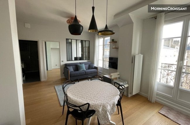 Flat Rue Voltaire in Levallois-Perret