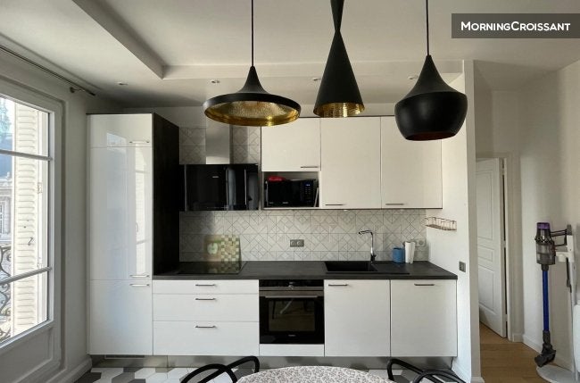 Flat Rue Voltaire in Levallois-Perret