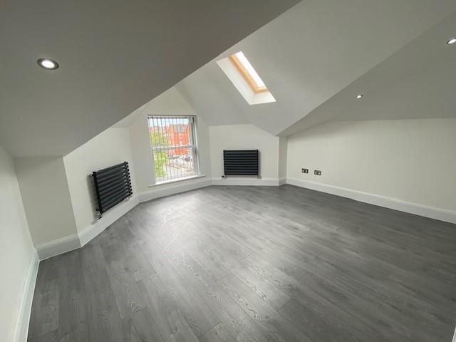 Flat Hassop Way in Liverpool