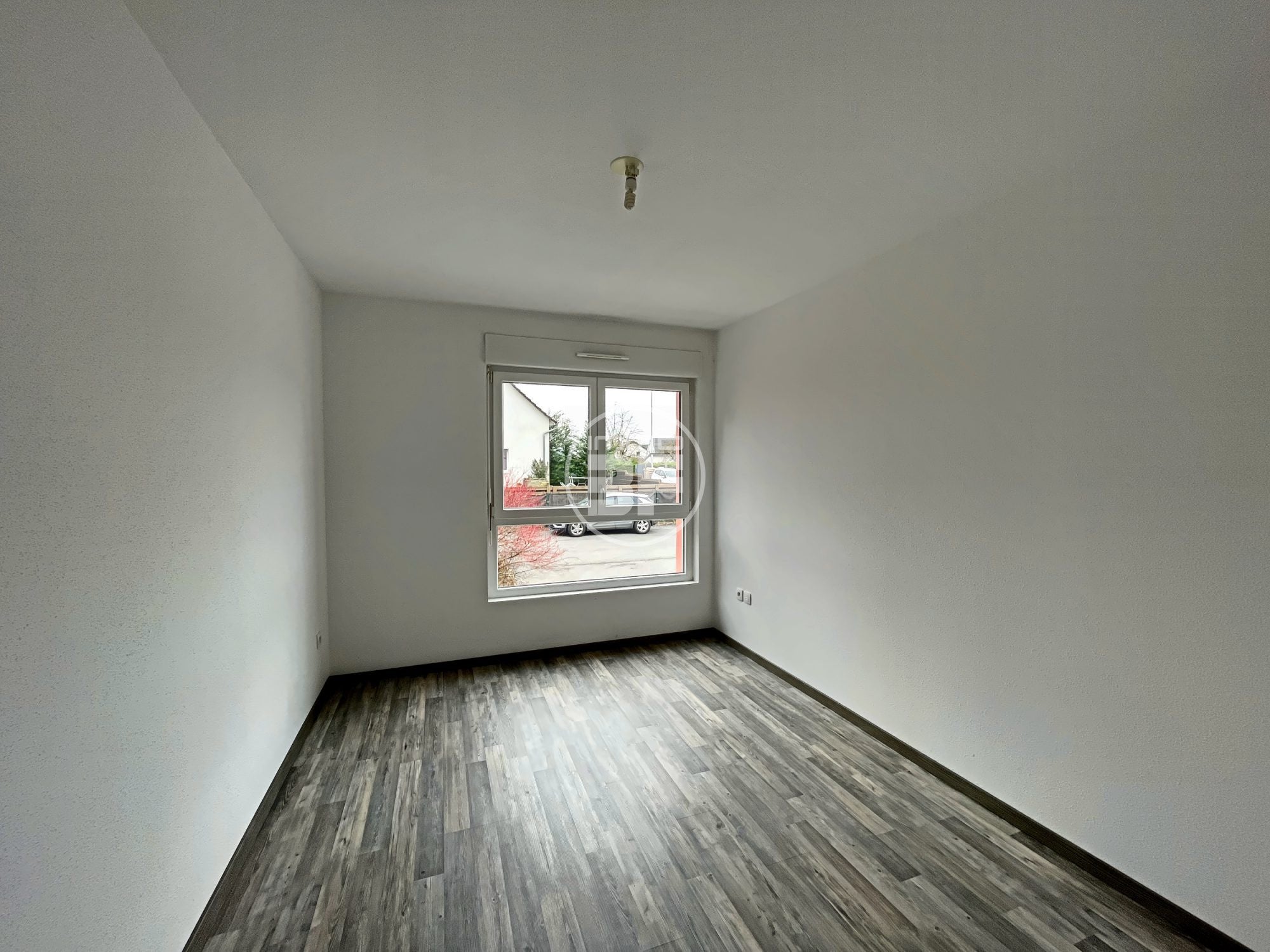 Flat Rue de Rosenau in Village-Neuf