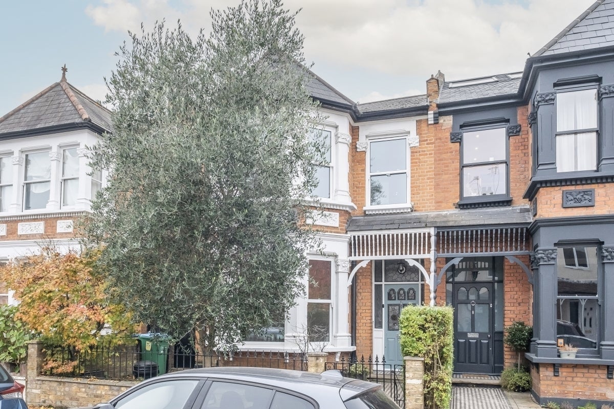 House Cresswell Road in Greater London