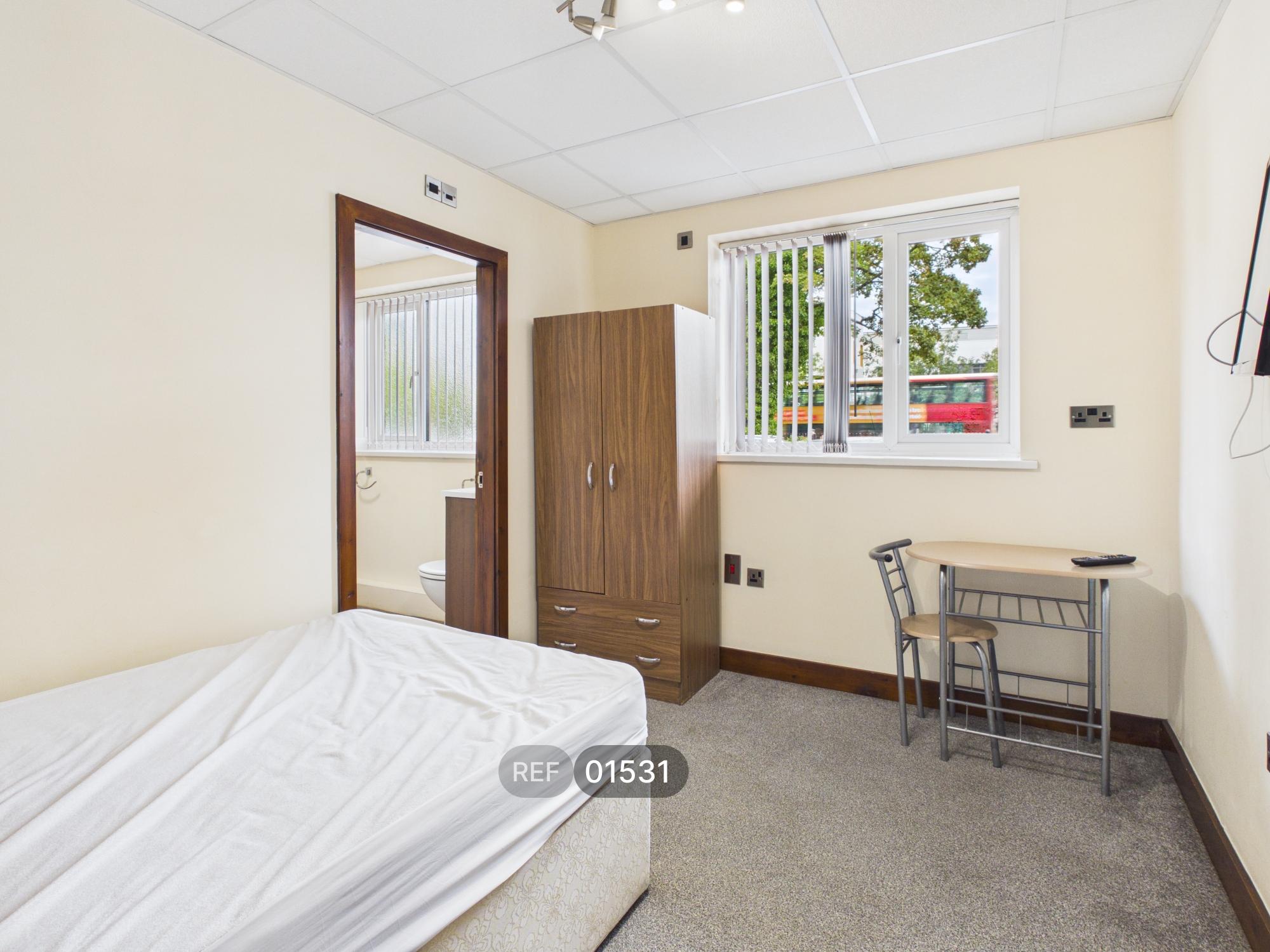 Room Anlaby Road in Hull