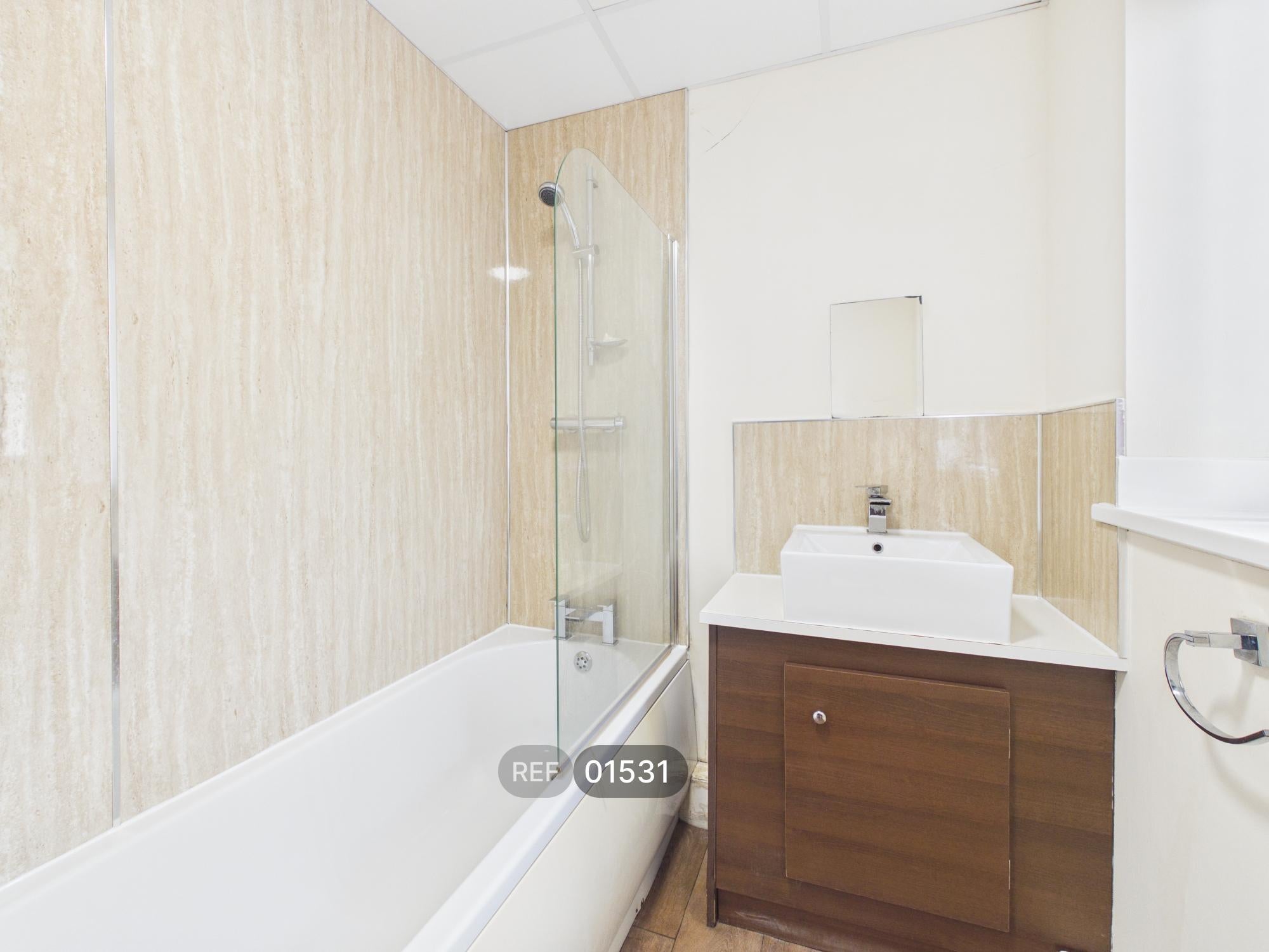 Room Anlaby Road in Hull