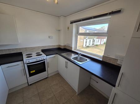 Flat Newton Road in Duston