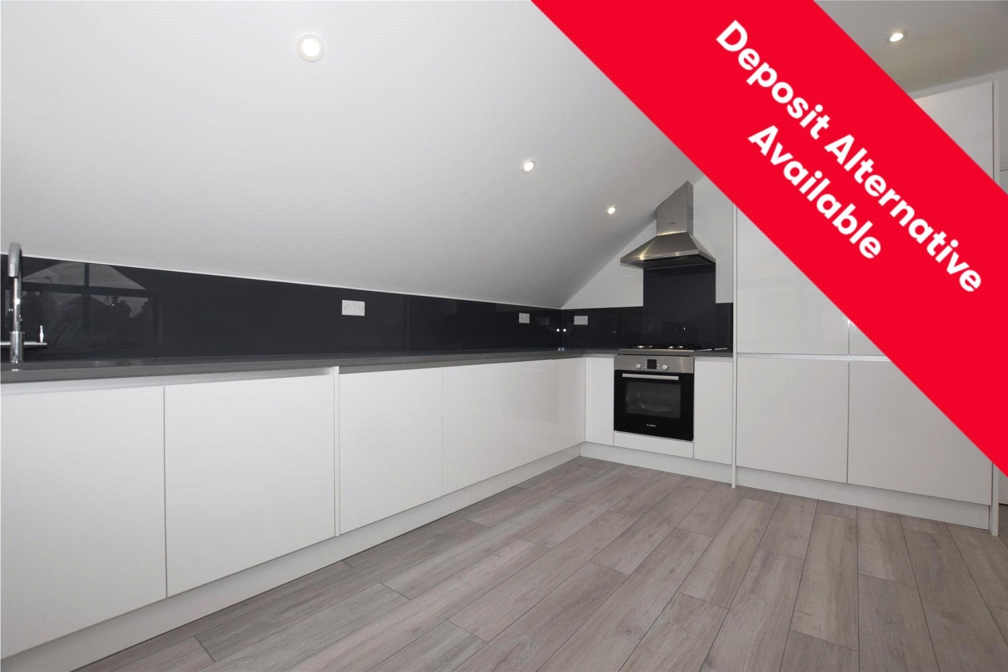 Flat Fitzjohn Avenue in Greater London