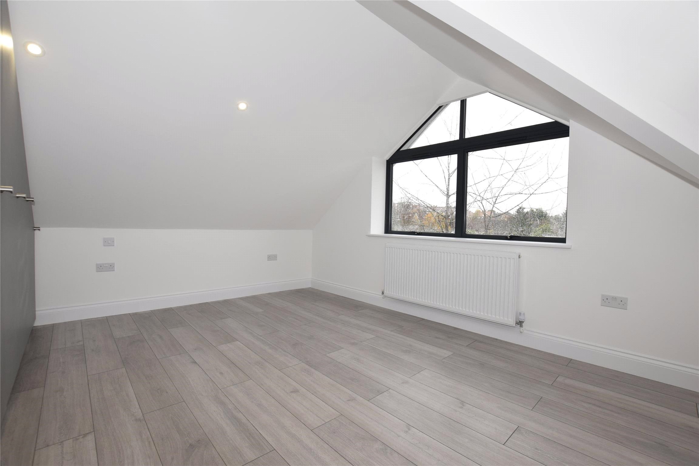 Flat Fitzjohn Avenue in Greater London