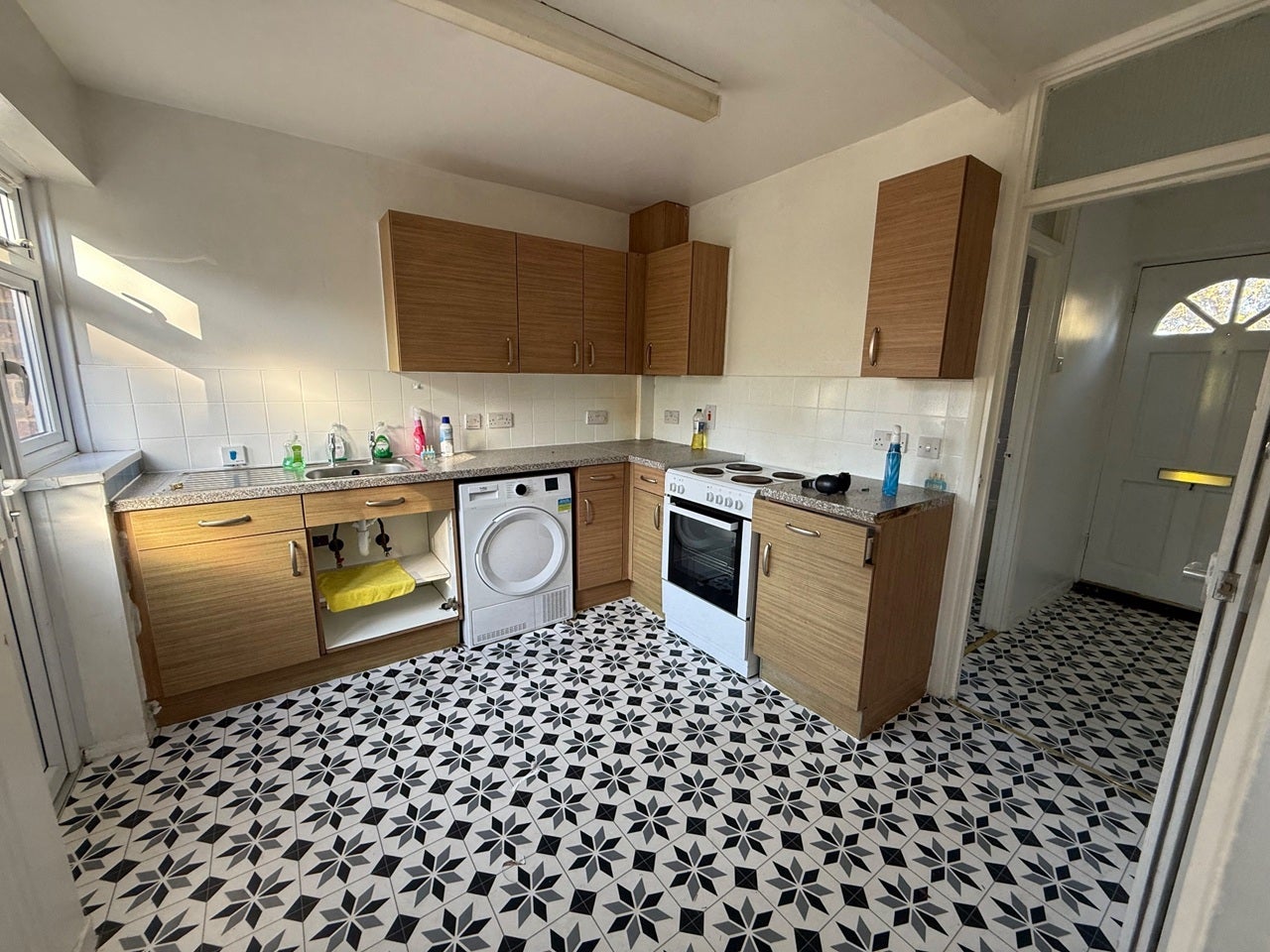 House Crayford Road in Greater London