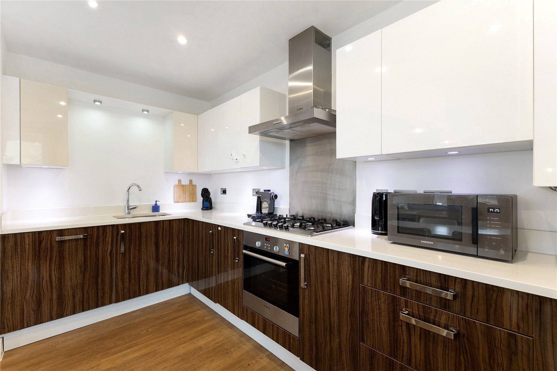 Flat Richmond Road in Greater London