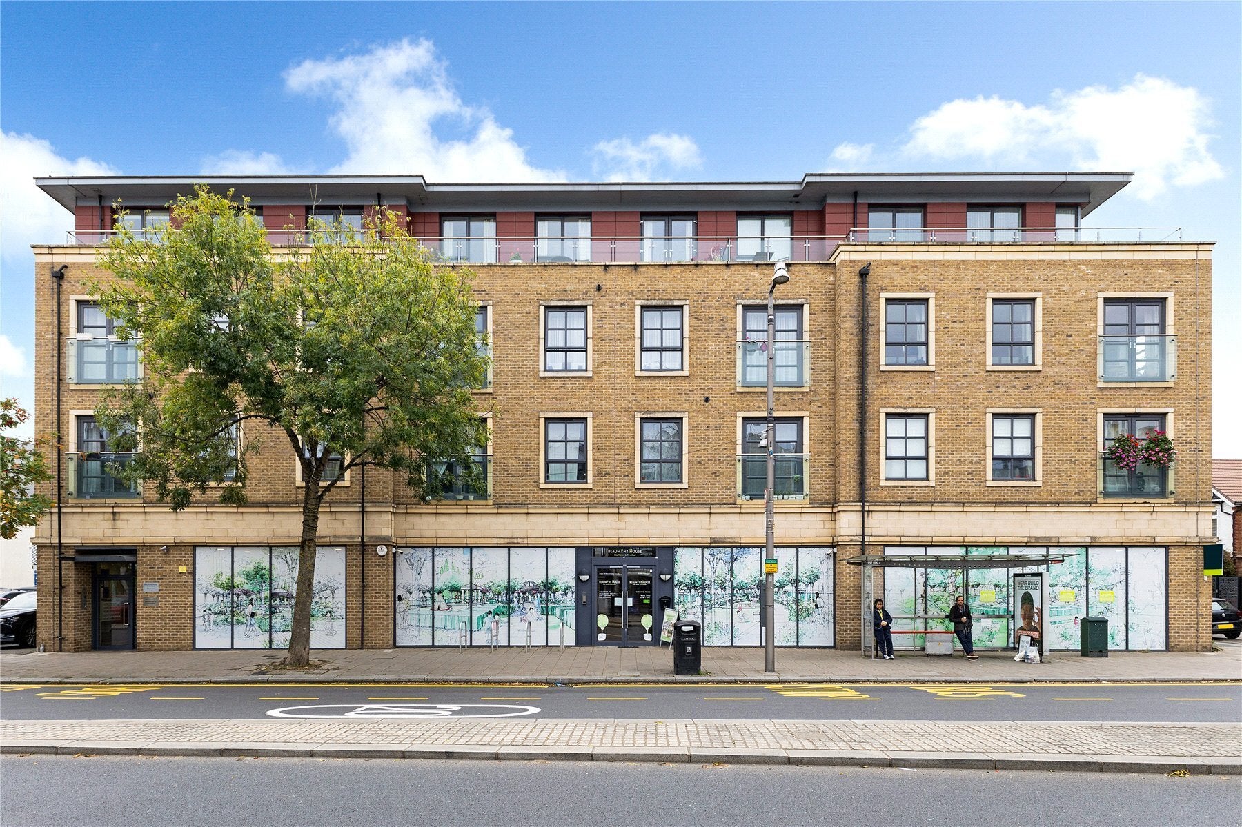 Flat Richmond Road in Greater London