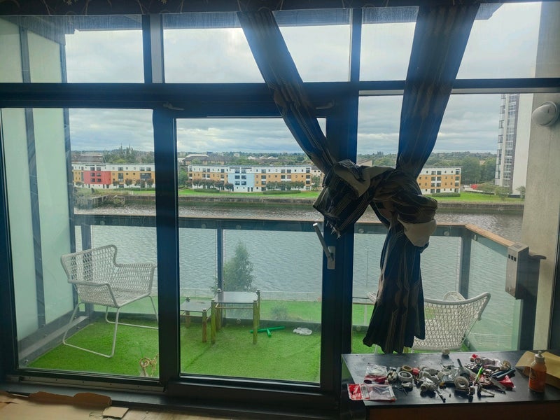 Room Lancefield Quay in Glasgow