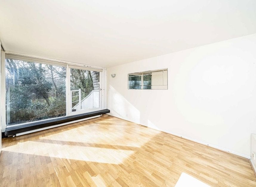 Flat Spedan Close in Greater London