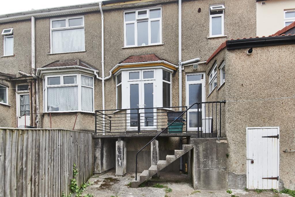 House Heyford Avenue in Bristol