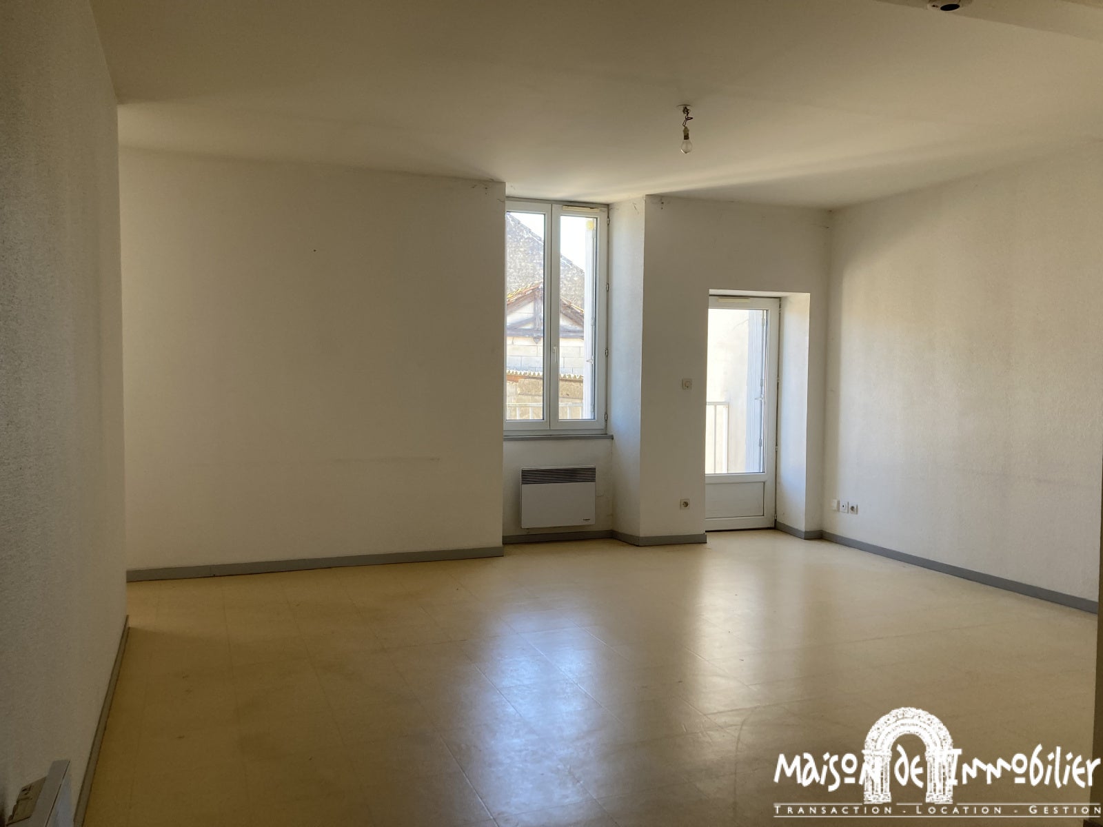 Flat Rue Agrippa d'Aubigné in Archiac