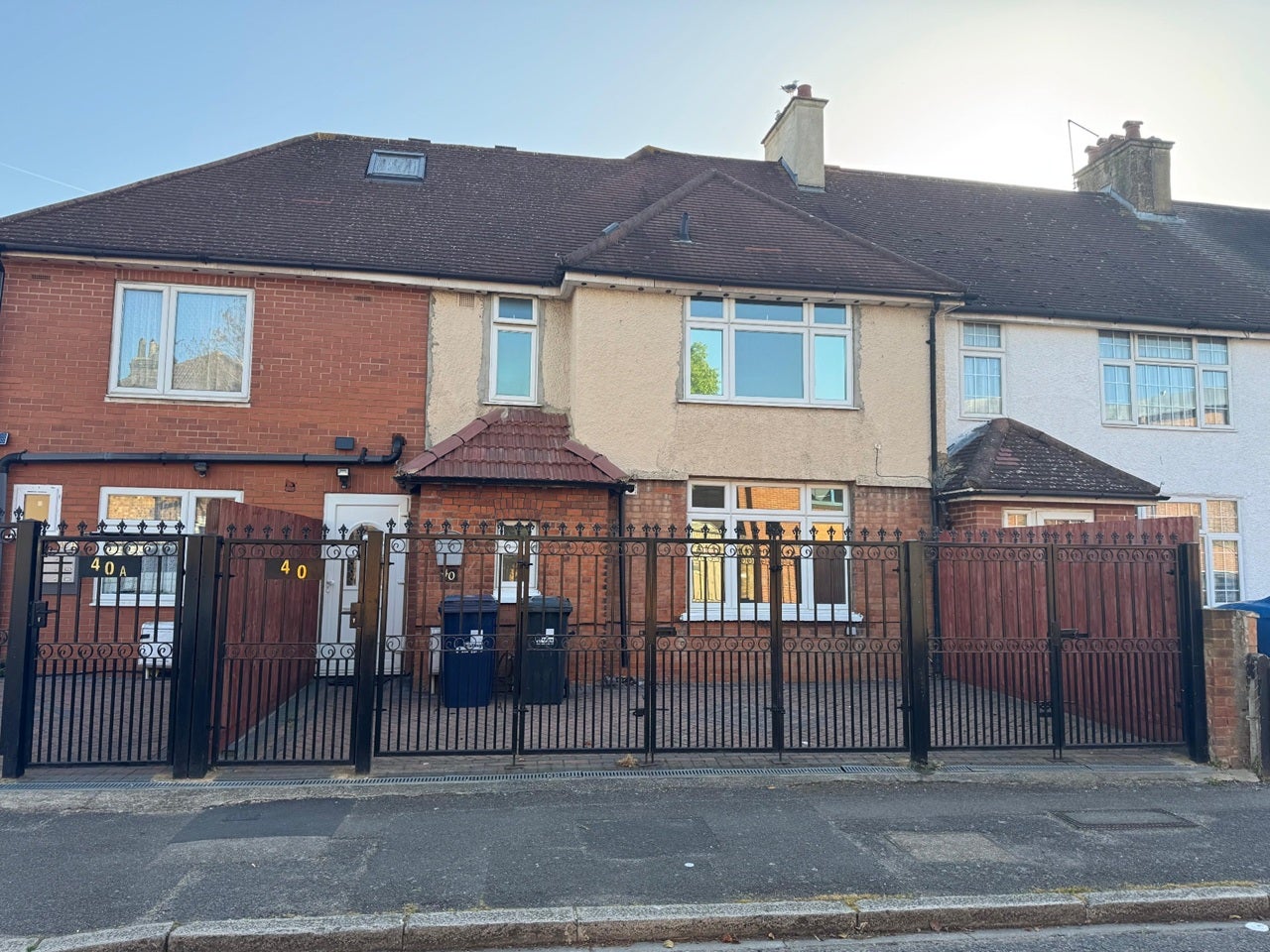 House Olive Road in Greater London