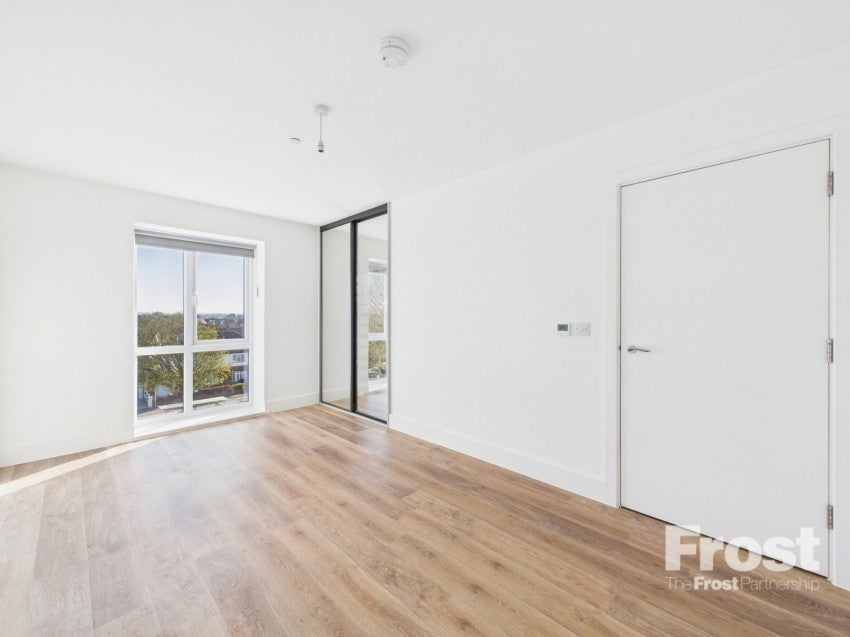 Flat Bath Road in Slough