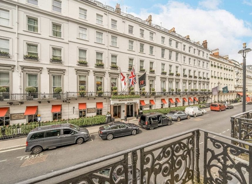 Flat Old Bond Street in City of Westminster