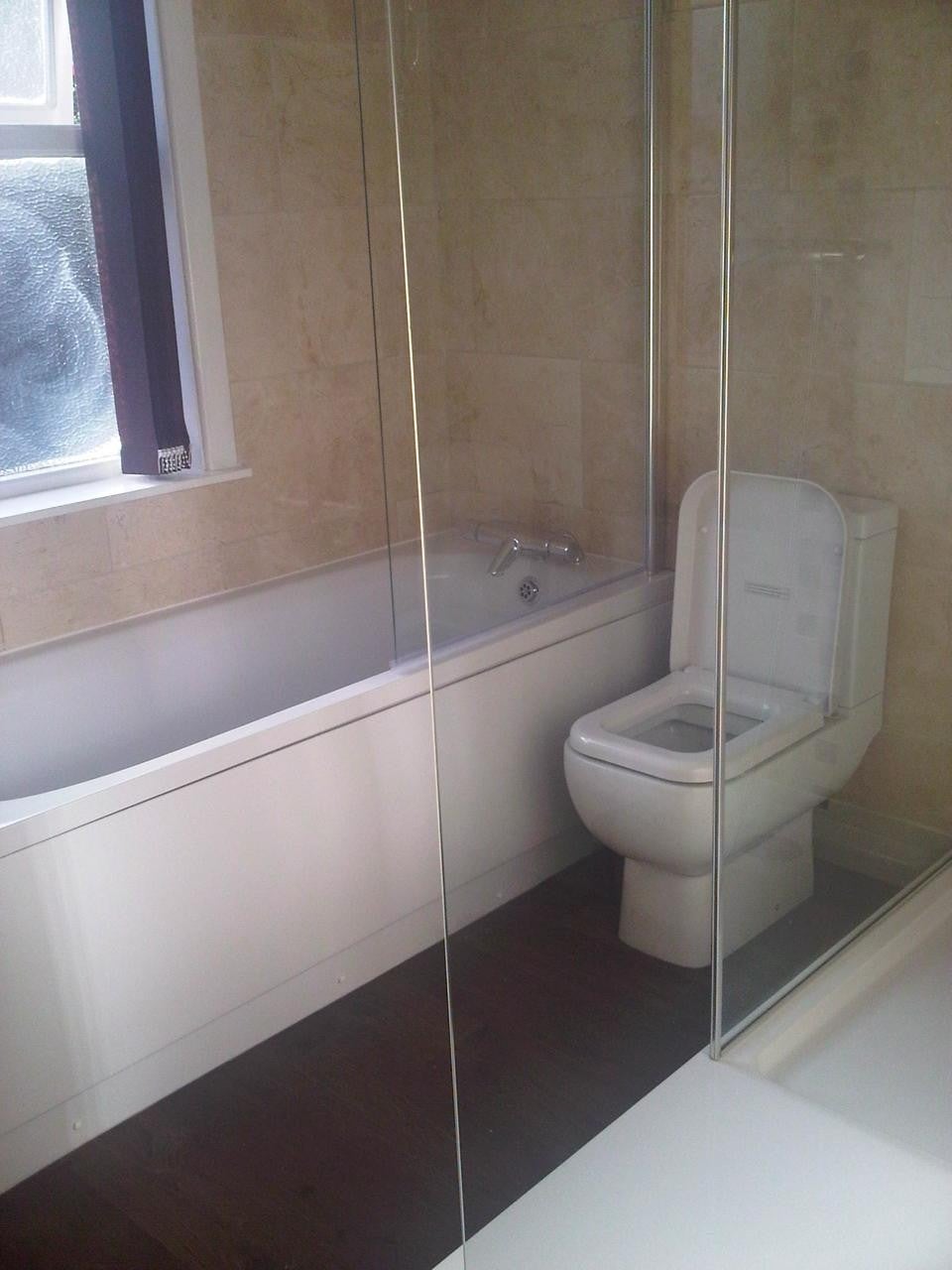 Room Aubrey Road in Manchester