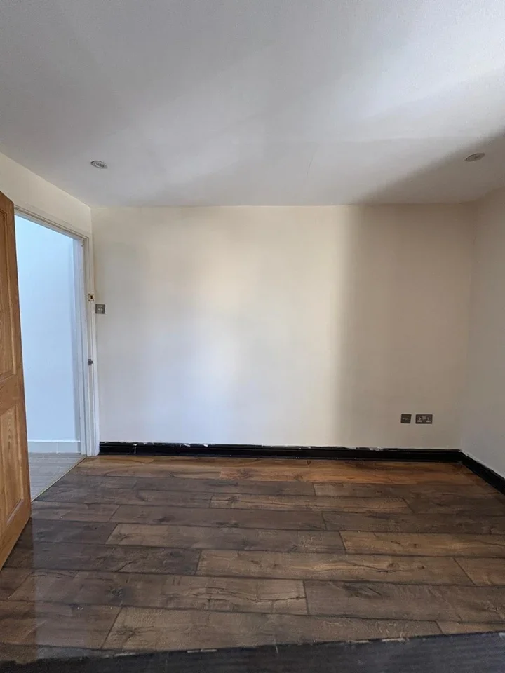House Alpha Road in Greater London