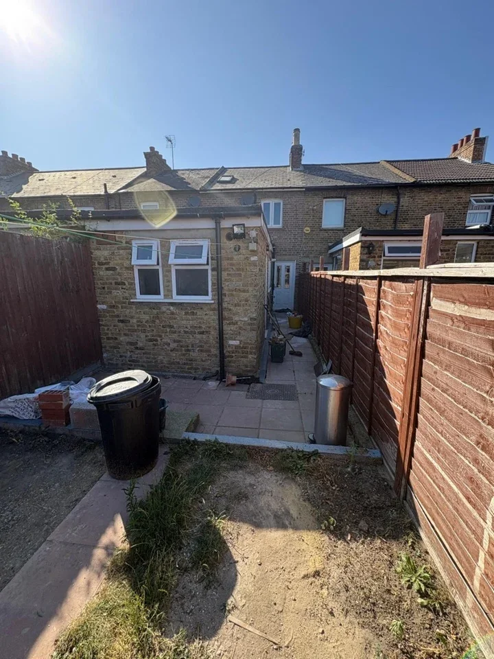 House Alpha Road in Greater London