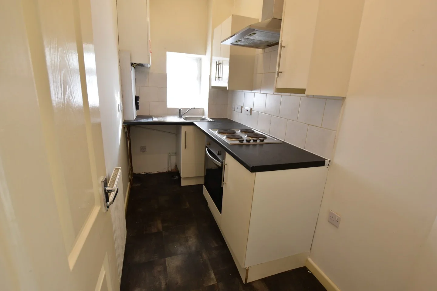 Flat Moulton Rise in Luton