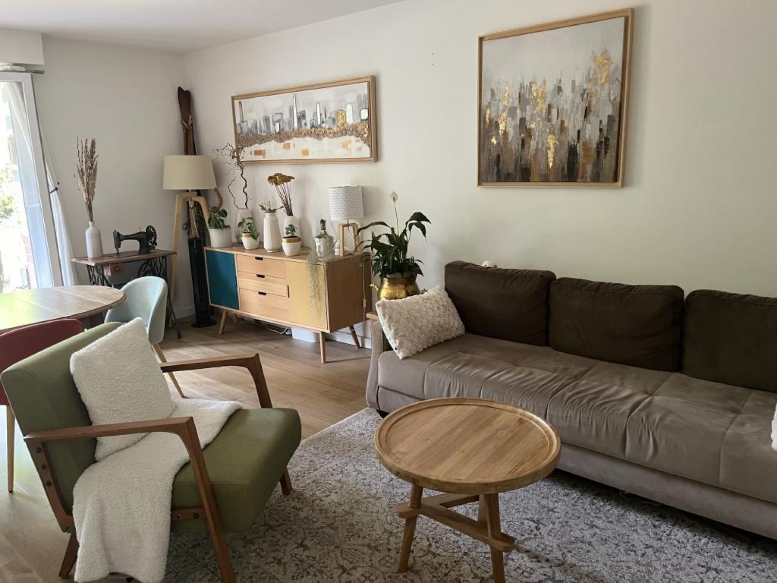 Flat Rue de la Louvière in Lille