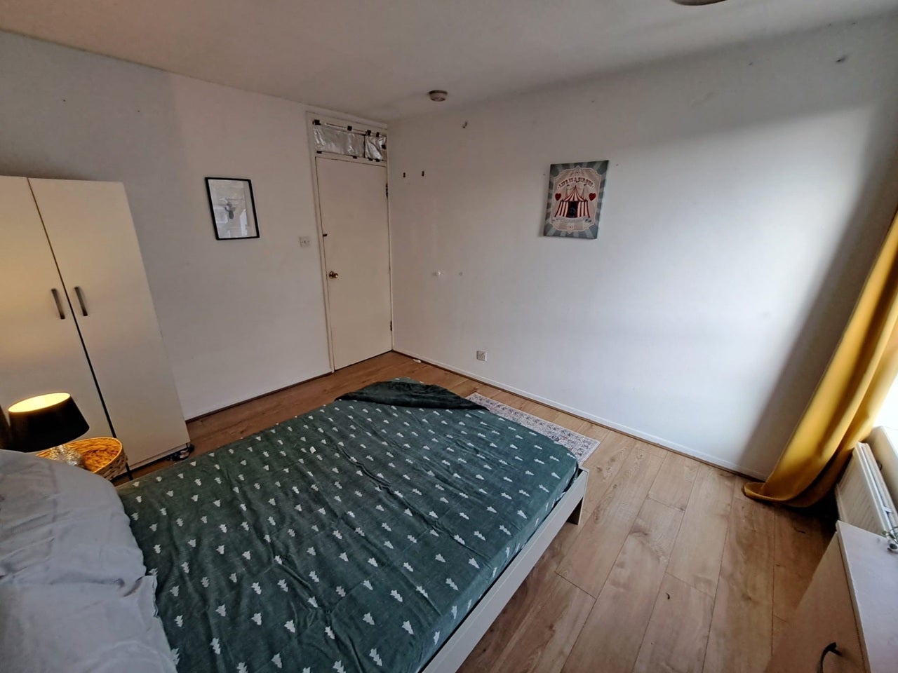 Room Bettons Park in Greater London