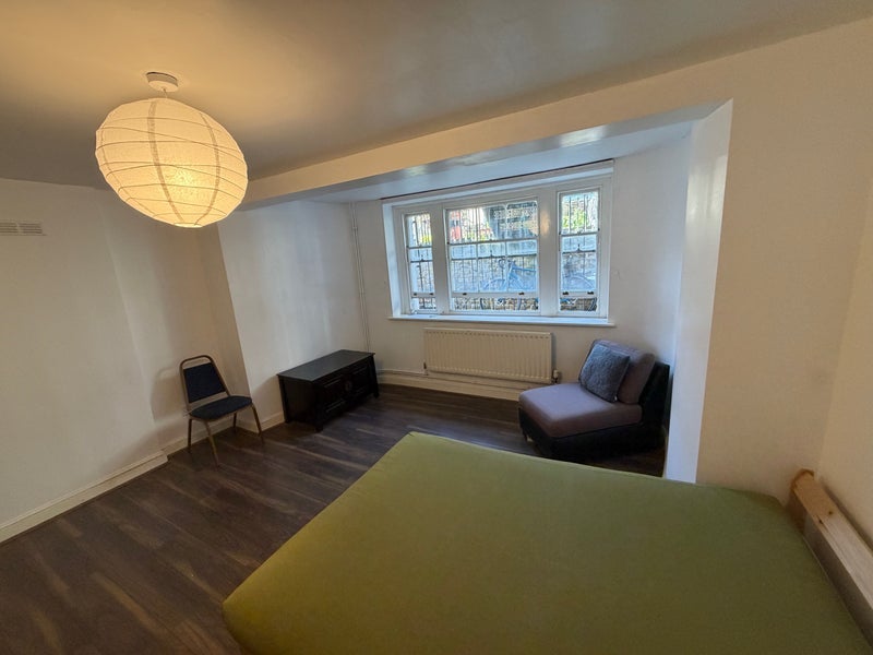 Room Maitland Place in Greater London