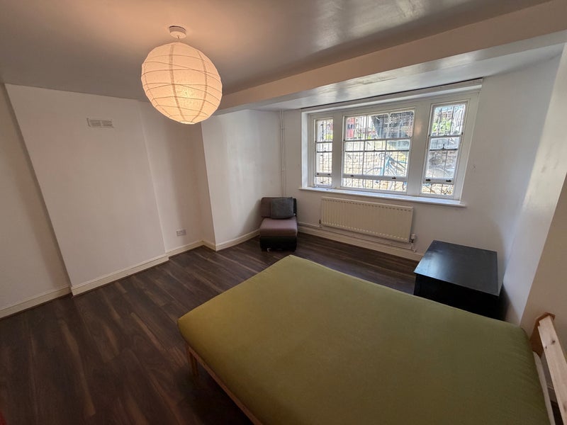 Room Maitland Place in Greater London