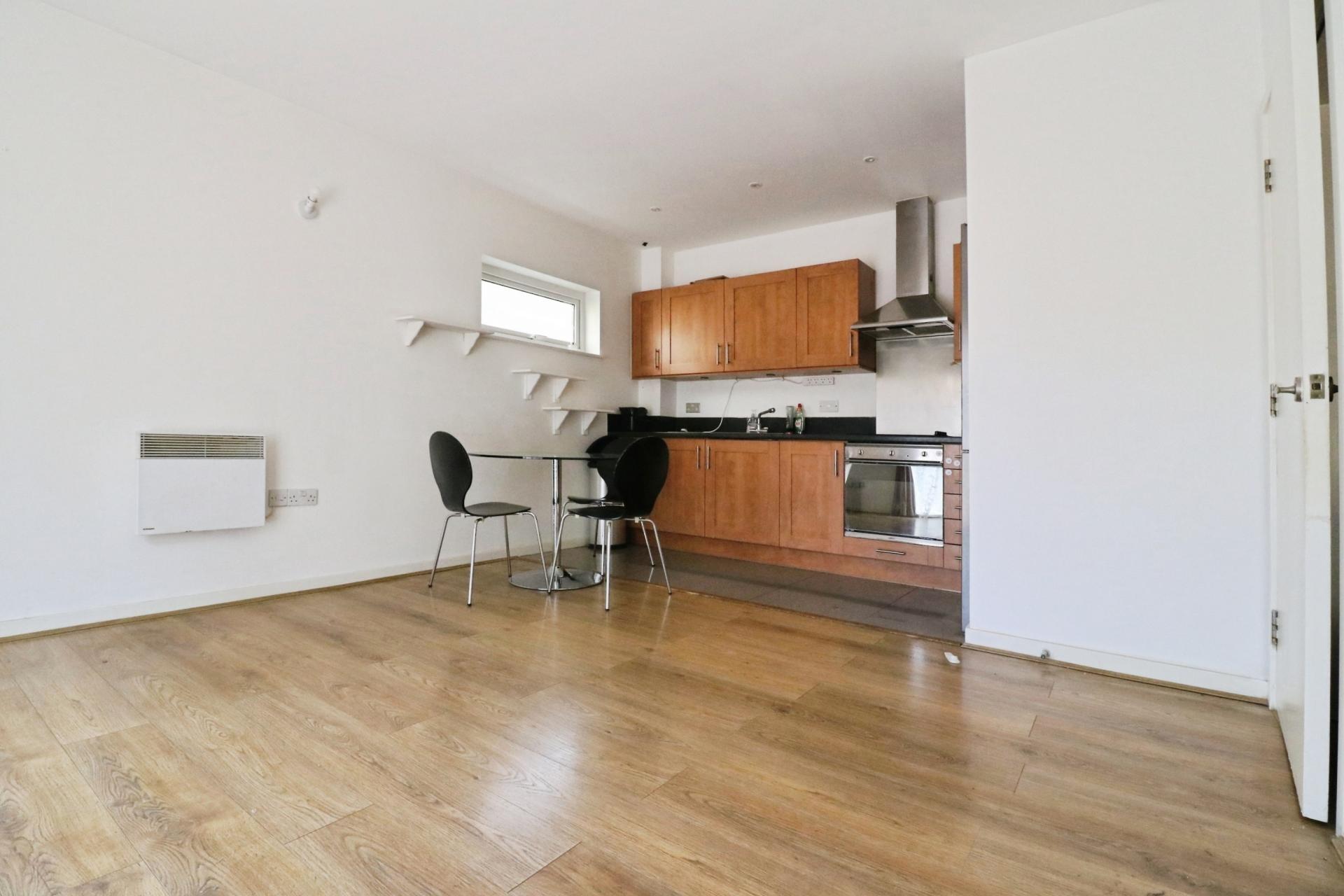 Flat Sovereign Heights in Slough