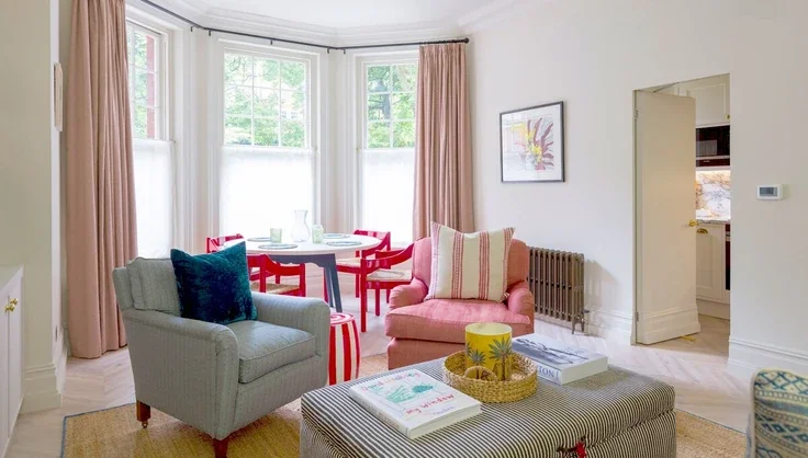 Flat Gloucester Walk in Greater London