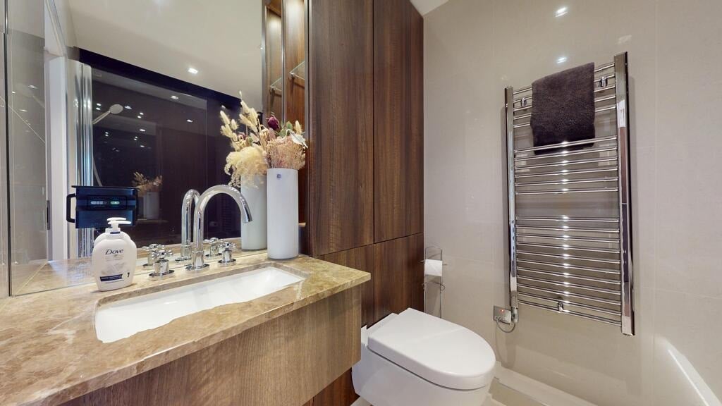 Flat Longfield Avenue in Greater London