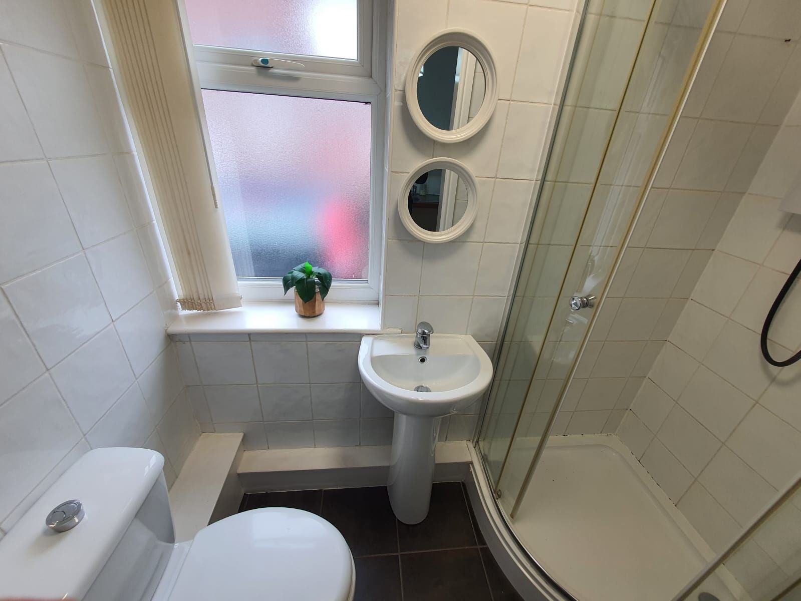Flat Thorne Road in Doncaster