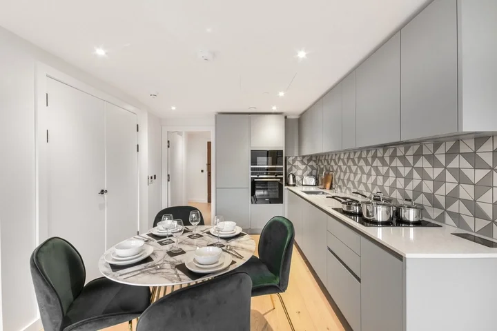 Flat Golden Lane in City of London