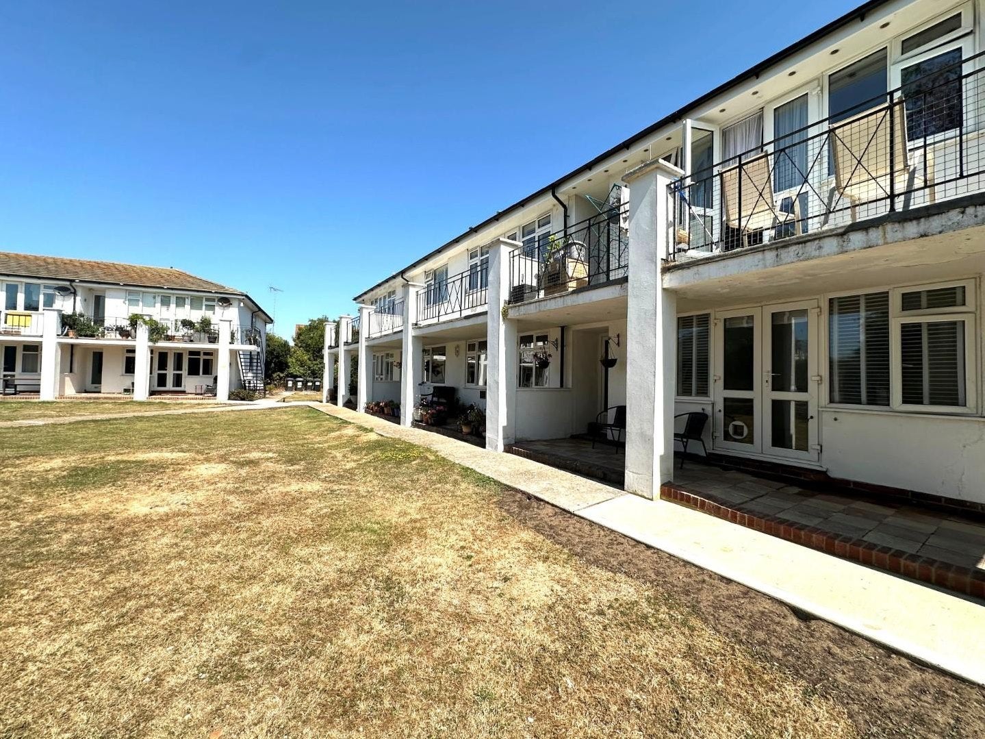 Flat Farmlands Close in Wealden