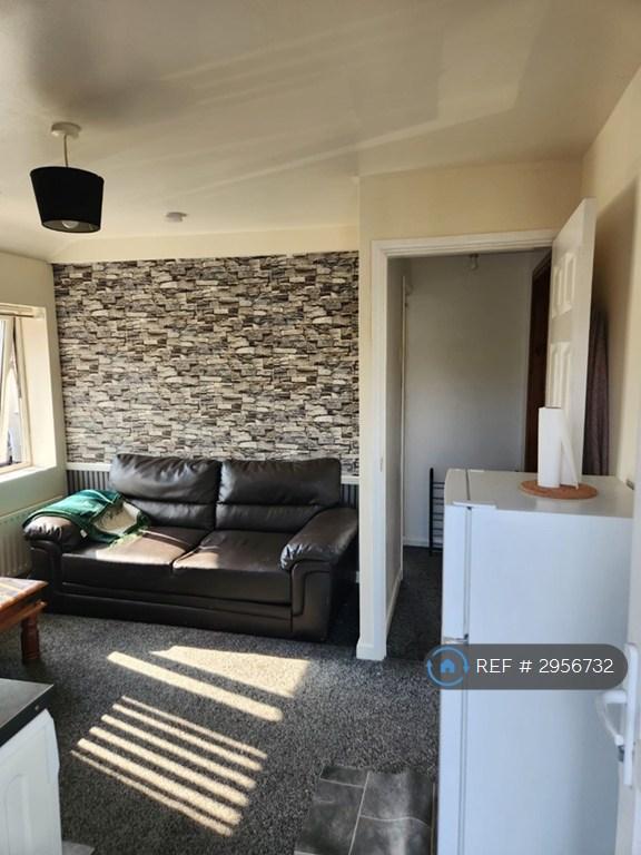Flat Tyseley Lane in Birmingham