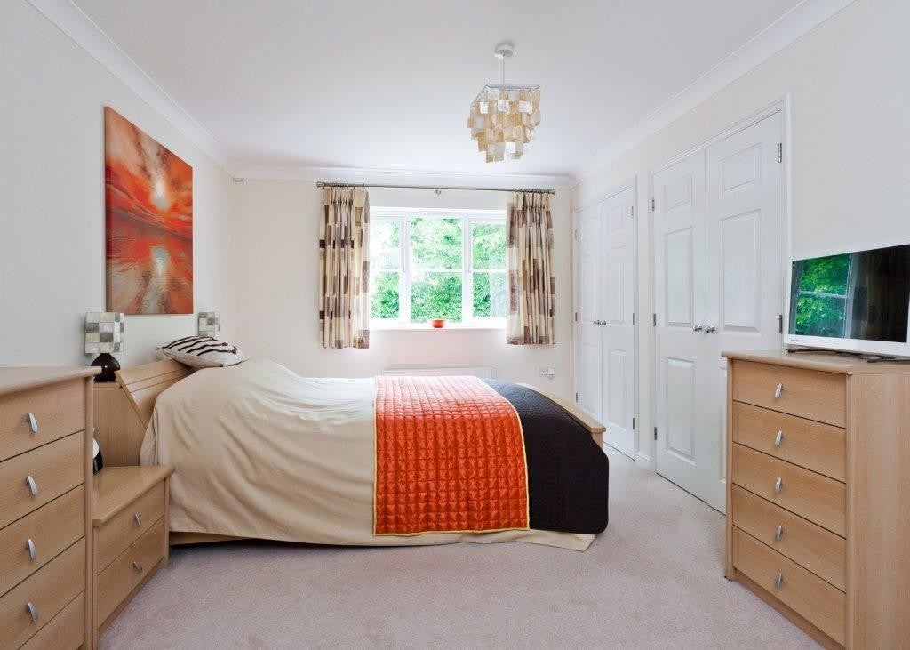 Flat Paddock Walk in Warlingham