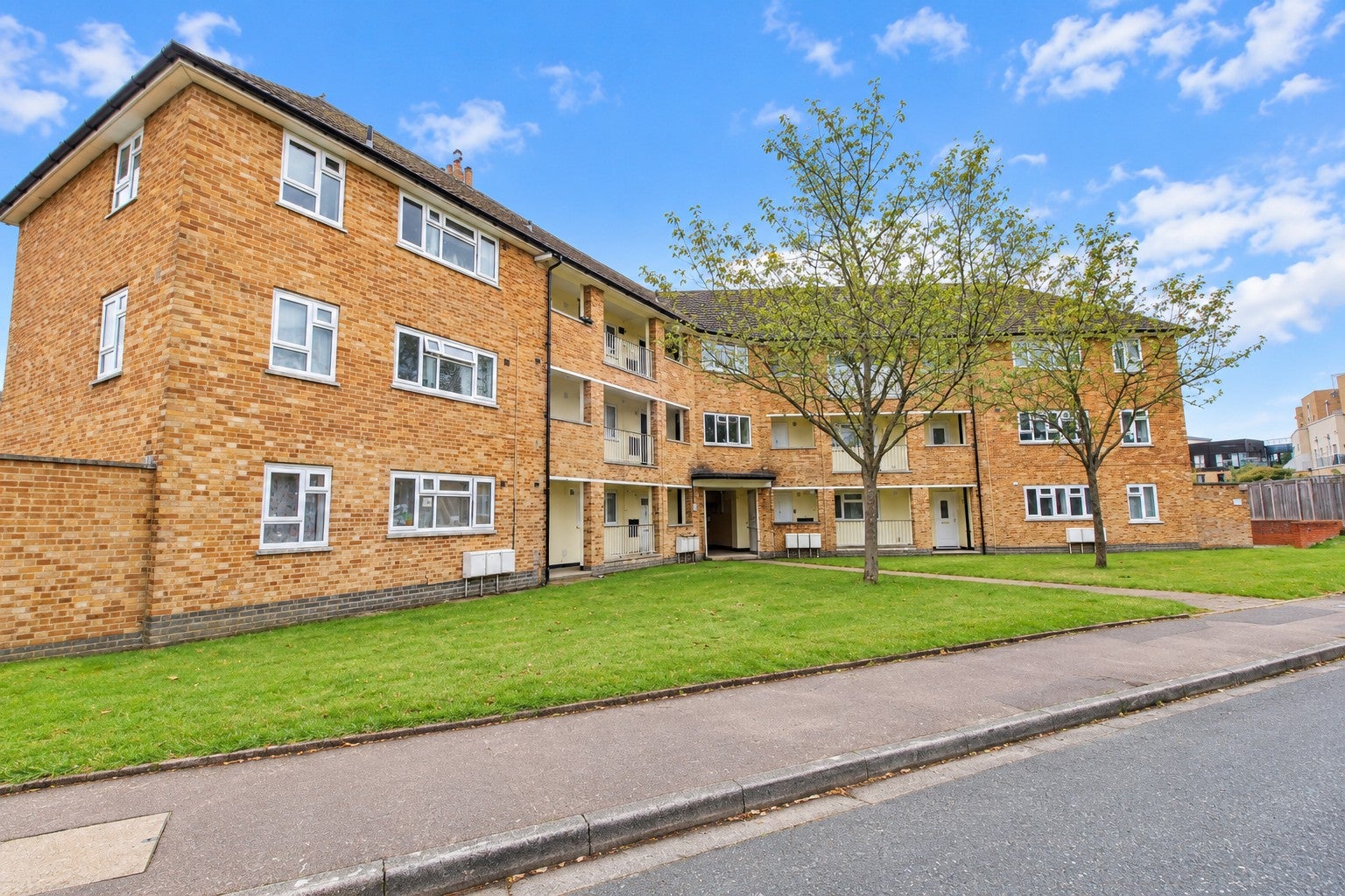Flat Hutton Close in East Hertfordshire