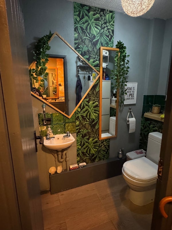 Room Chardwell Close in Greater London