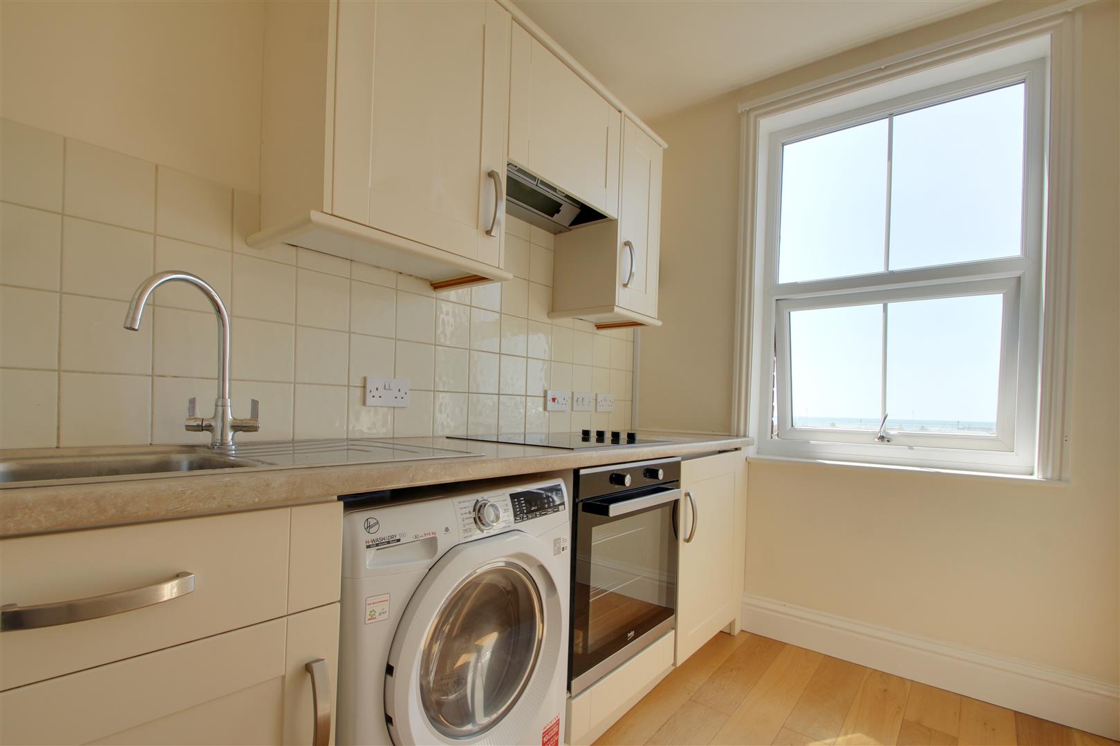 Flat South Terrace in Arun