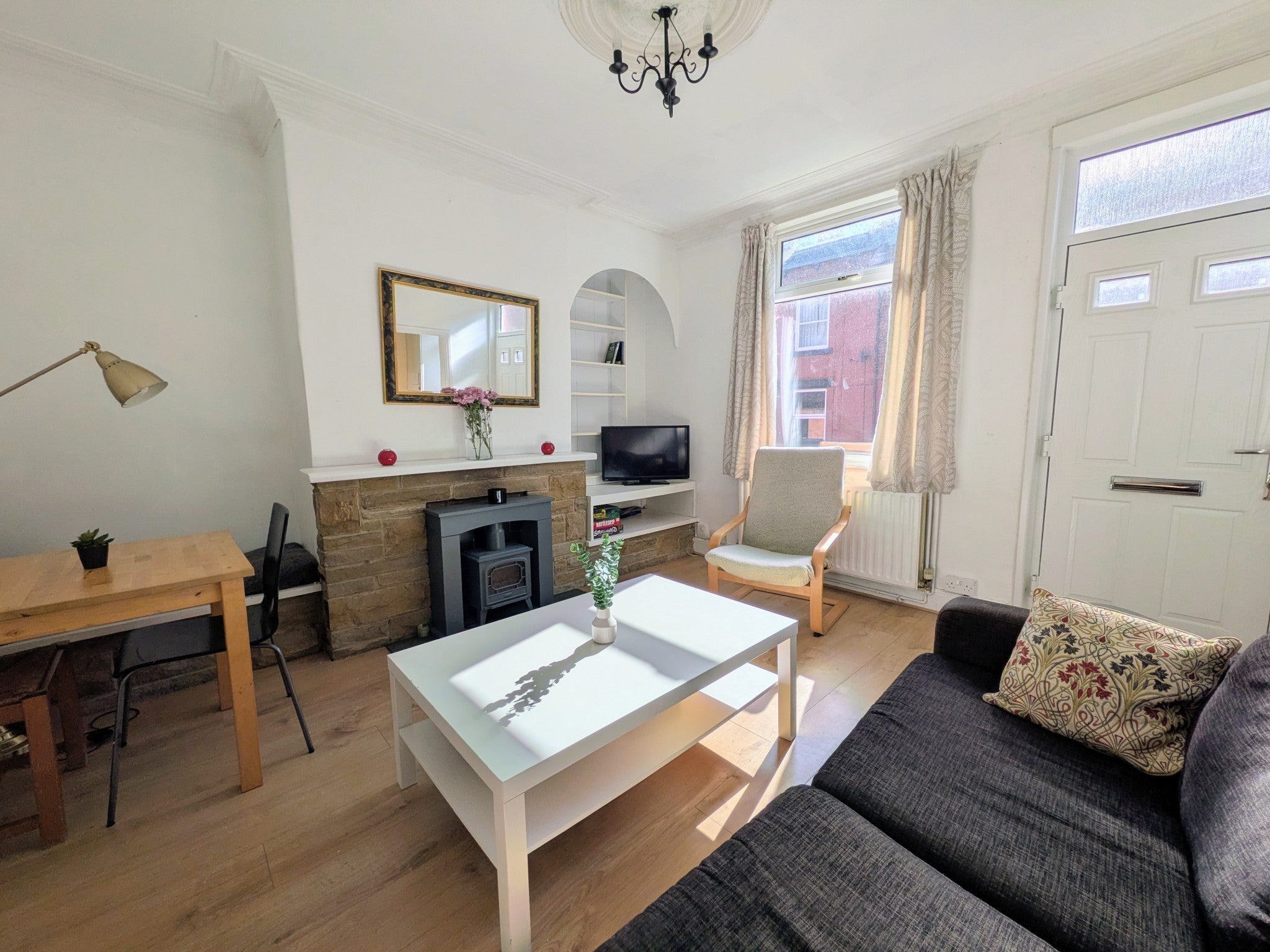 House Vicarage Terrace in Leeds