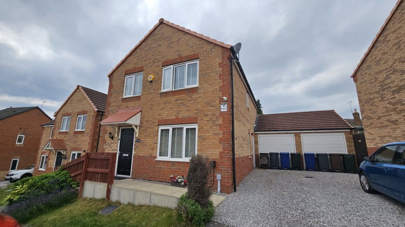 House Pickhills Grove in Barnsley
