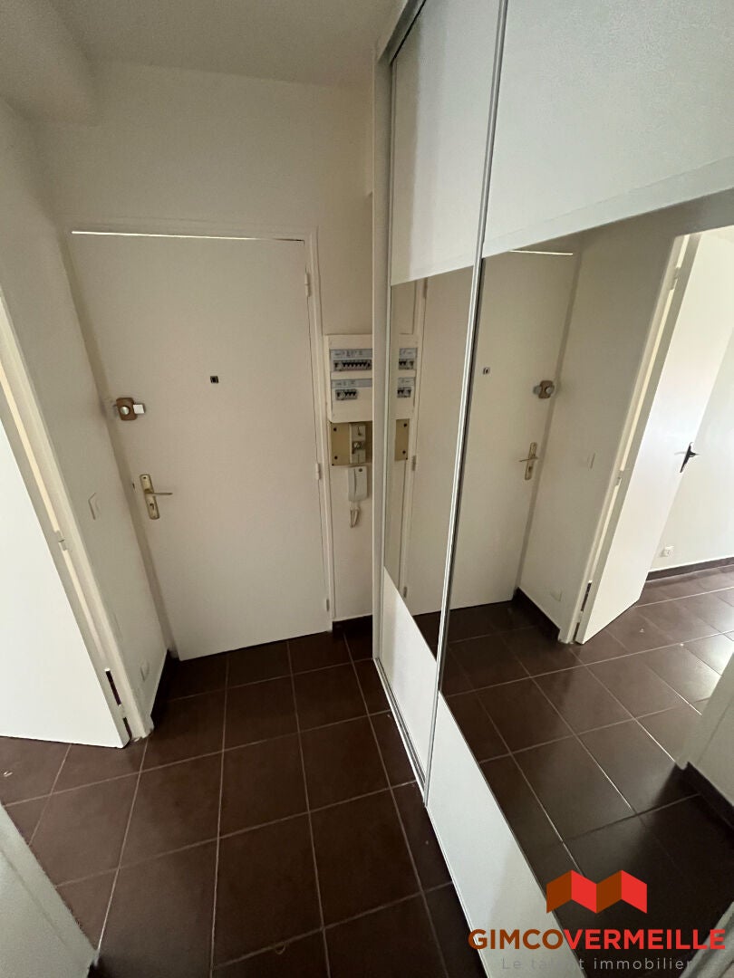 Flat Rue du Docteur Zamenhof in Rueil-Malmaison